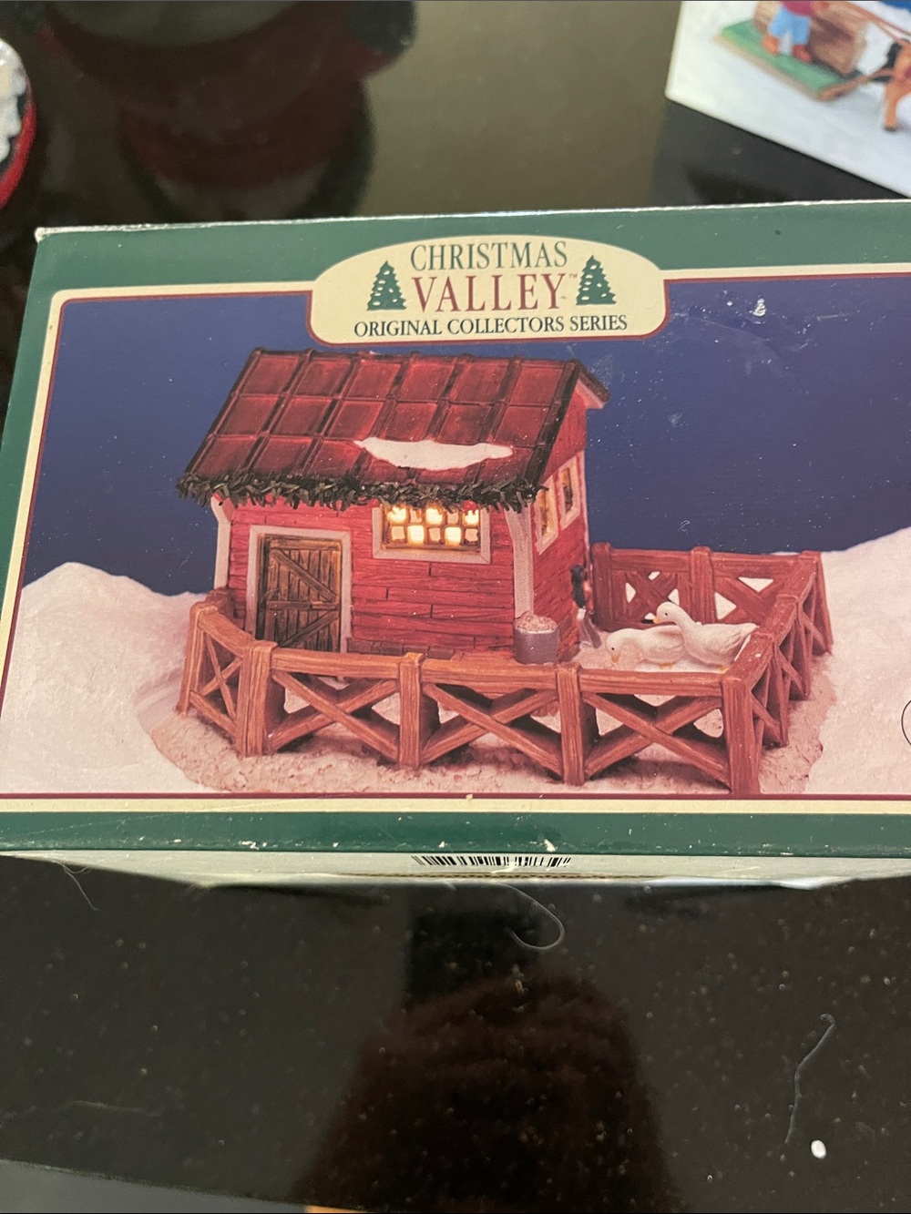 Christmas valley Red Holiday barn Decorative Figurine